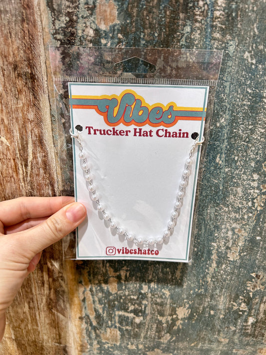 Pearl Trucker Hat Chain