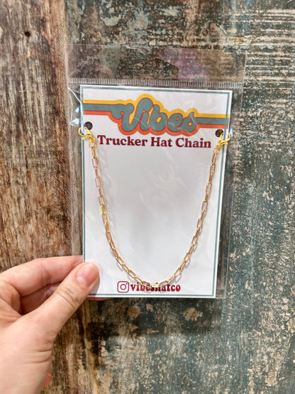 Small Paperclip Trucker Hat Chain
