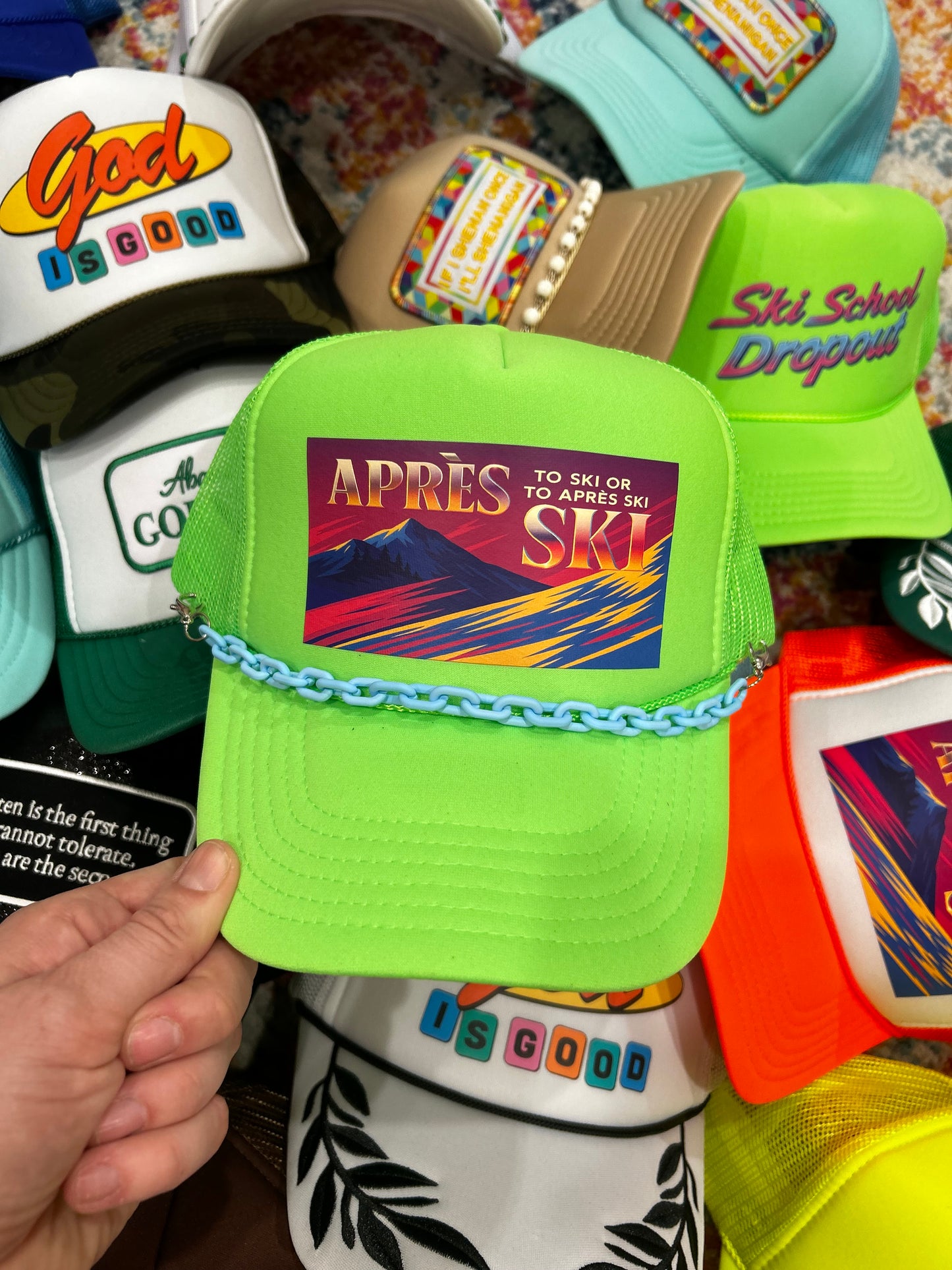To Ski Or To Apres Ski Trucker Hat