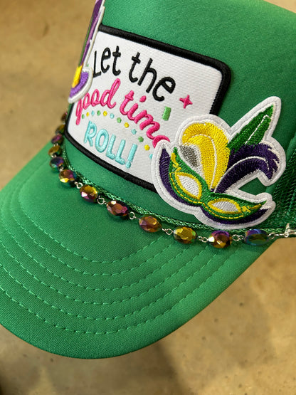 Oval Peacock Trucker Hat Chain